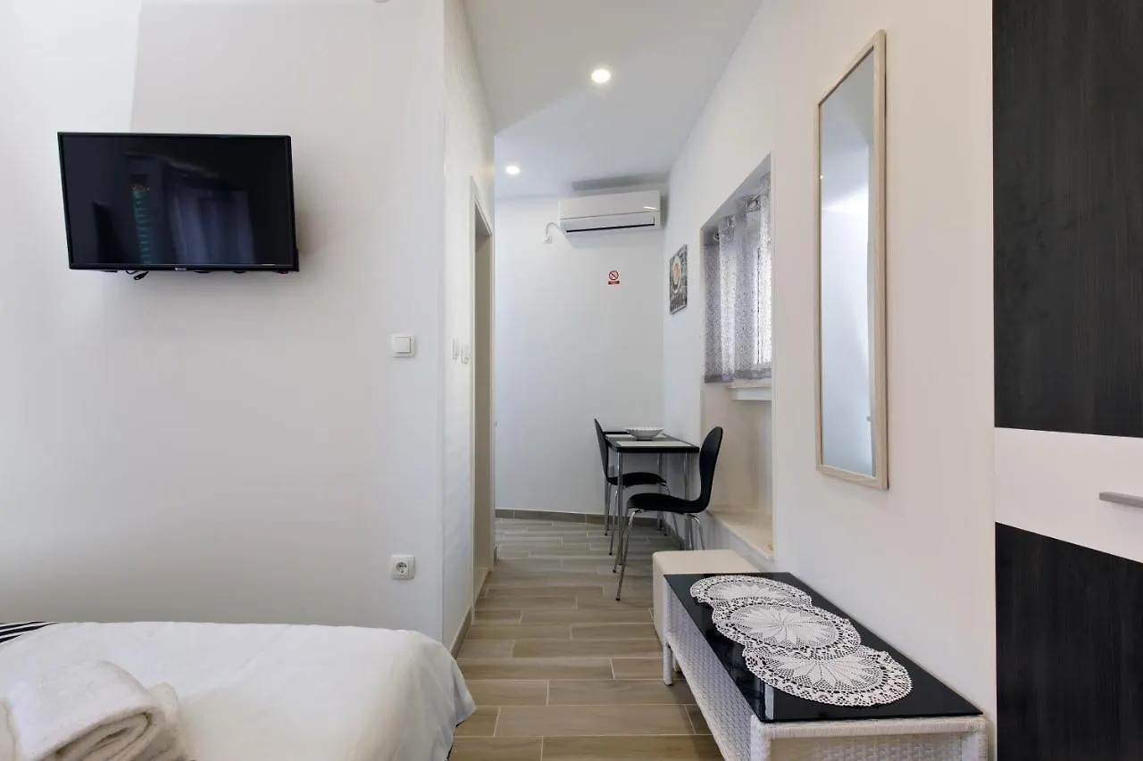 Apartments Stella Spalato 0*, Split